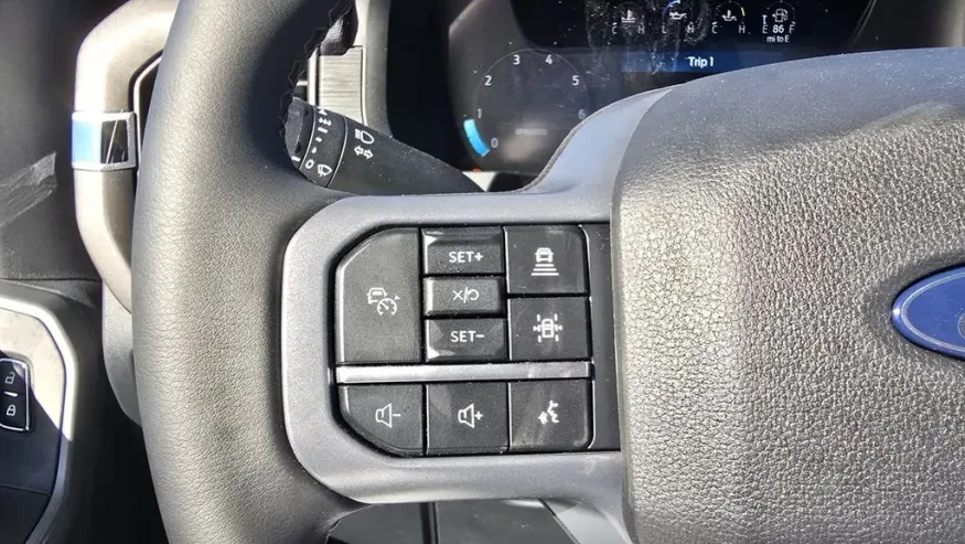 2026 Ford F-150 | Photo 16 of 30