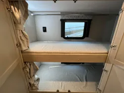 2026 Renegade Verona 40VBH | Thumbnail Photo 20 of 28