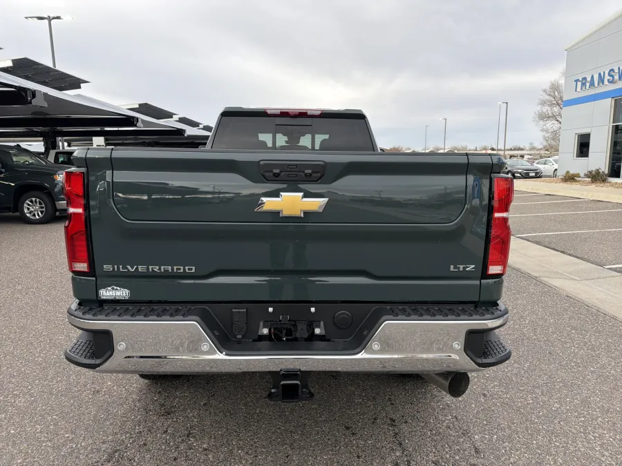 2026 Chevrolet Silverado 2500HD LTZ | Photo 3 of 20