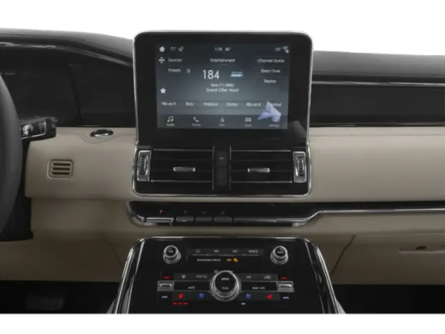 2019 Lincoln Navigator | Photo 6 of 14