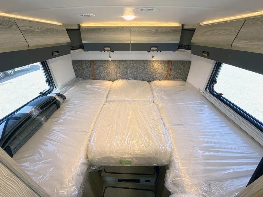 2026 Winnebago Navion 24R | Photo 14 of 24