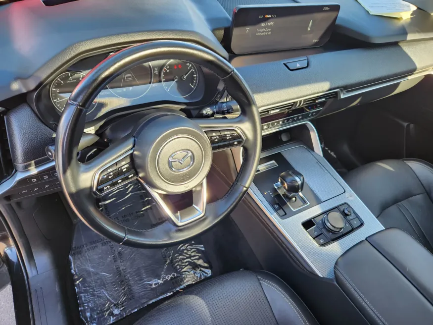 2024 Mazda CX-90 3.3 Turbo Premium | Photo 6 of 30