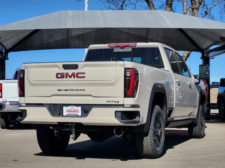 2026 GMC Sierra 2500HD AT4 | Photo 6 of 24
