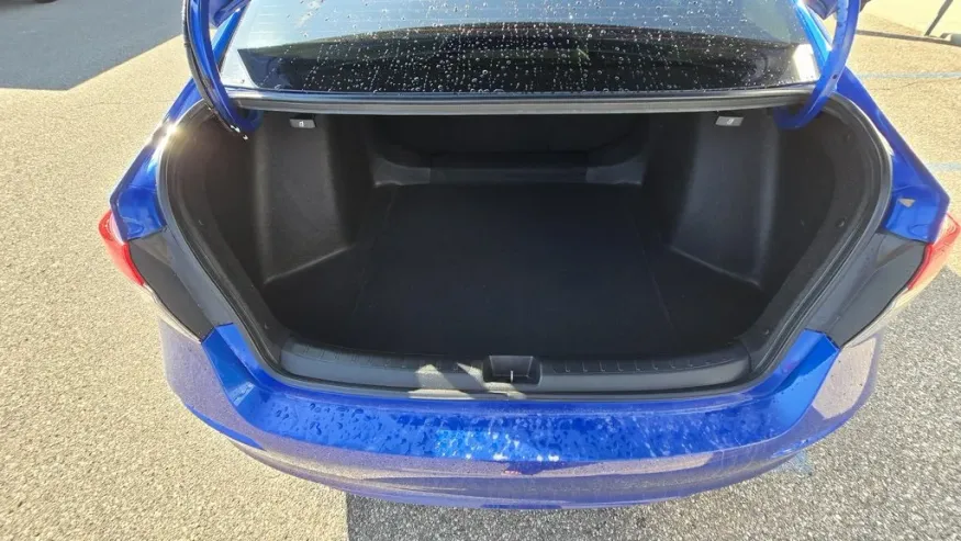 2022 Honda Civic | Photo 8 of 28