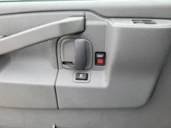 2025 GMC Savana Commercial Cutaway | Thumbnail Photo 18 of 20