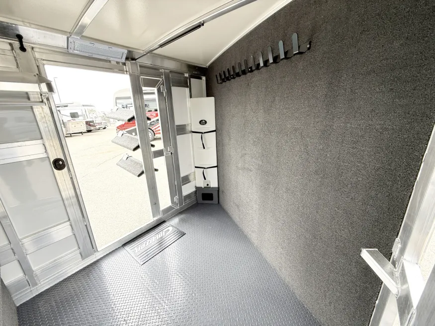 2026 Cimarron Lonestar | Photo 7 of 18