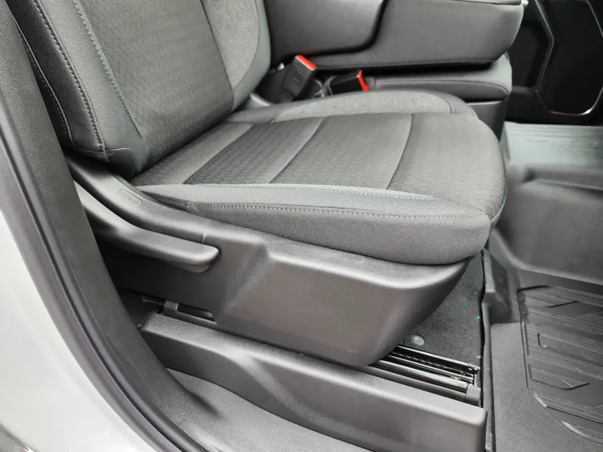 2026 GMC Sierra 2500HD SLE | Photo 19 of 30