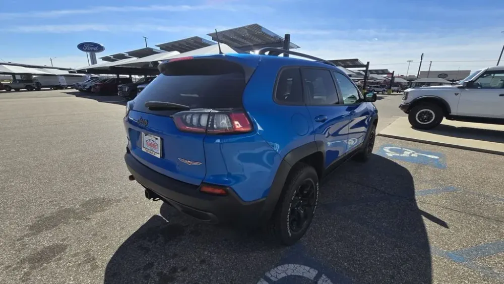 2022 Jeep Cherokee Trailhawk - Photo 5