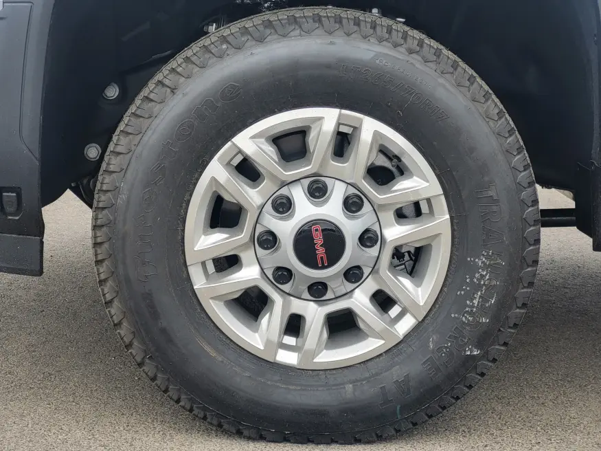 2026 GMC Sierra 2500HD Pro | Photo 9 of 24