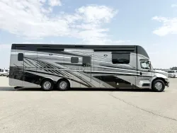 2024 Newmar Supreme Aire 4509 | Thumbnail Photo 3 of 31