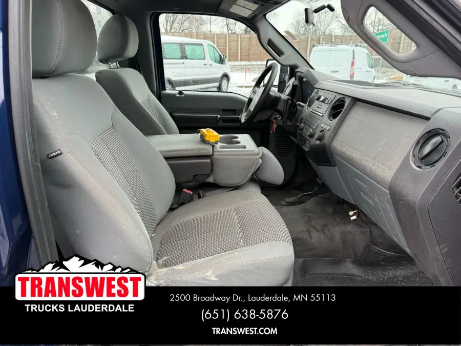 2011 Ford Super Duty F-350 XL | Photo 6 of 20