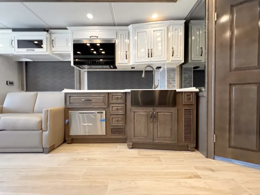 2026 Newmar Dutch Star 3836 | Photo 5 of 29