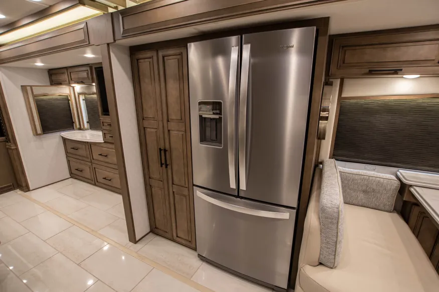 2026 Newmar London Aire 4551 | Photo 23 of 40