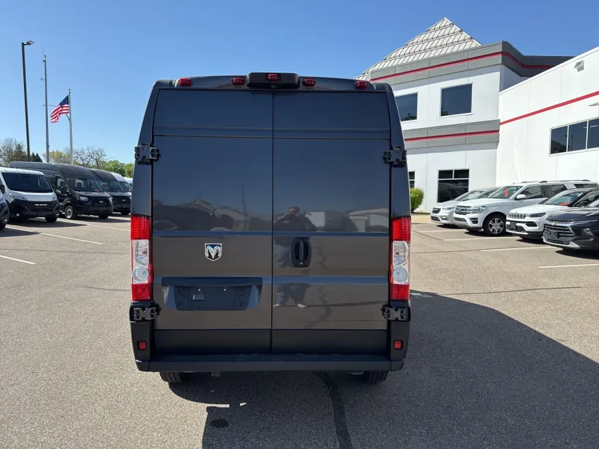 2022 RAM Promaster | Photo 2 of 14