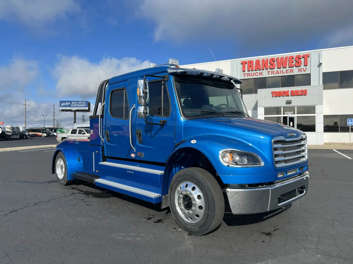 2024 Freightliner M2 106 Bolt | Photo 5 of 25