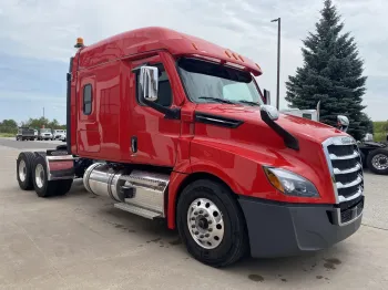 2025 Freightliner Cascadia