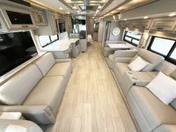 2025 Newmar Dutch Star 4369 | Thumbnail Photo 4 of 33