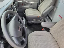 2025 GMC Savana Commercial Cutaway | Thumbnail Photo 11 of 20