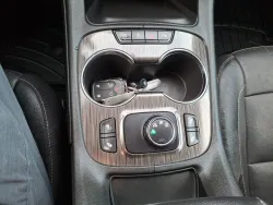 2020 GMC Acadia SLT | Thumbnail Photo 19 of 22