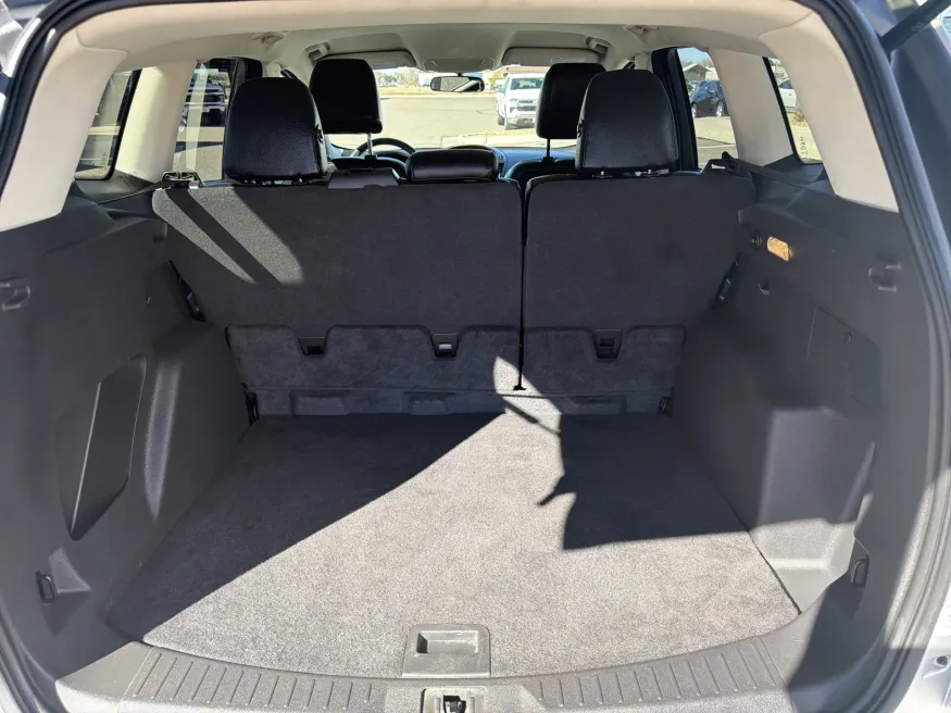 2015 Ford Escape SE | Photo 8 of 19