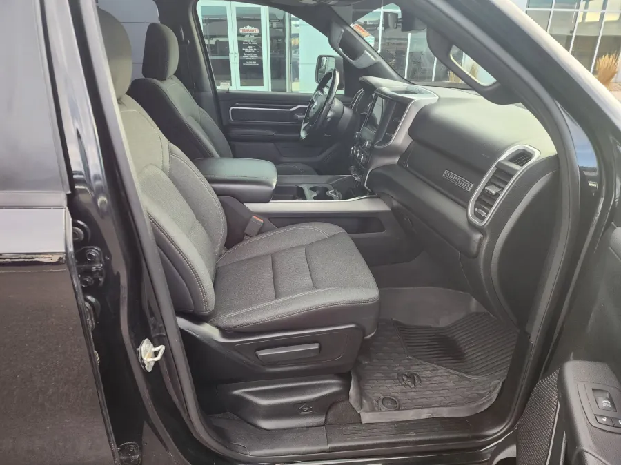 2020 RAM 1500 Big Horn | Photo 40 of 46