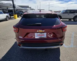 2025 Chevrolet Trax | Thumbnail Photo 7 of 27