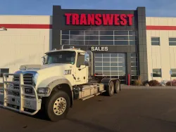 2015 Mack Granite | Thumbnail Photo 1 of 8