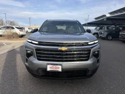 2025 Chevrolet Traverse AWD LT | Thumbnail Photo 7 of 22