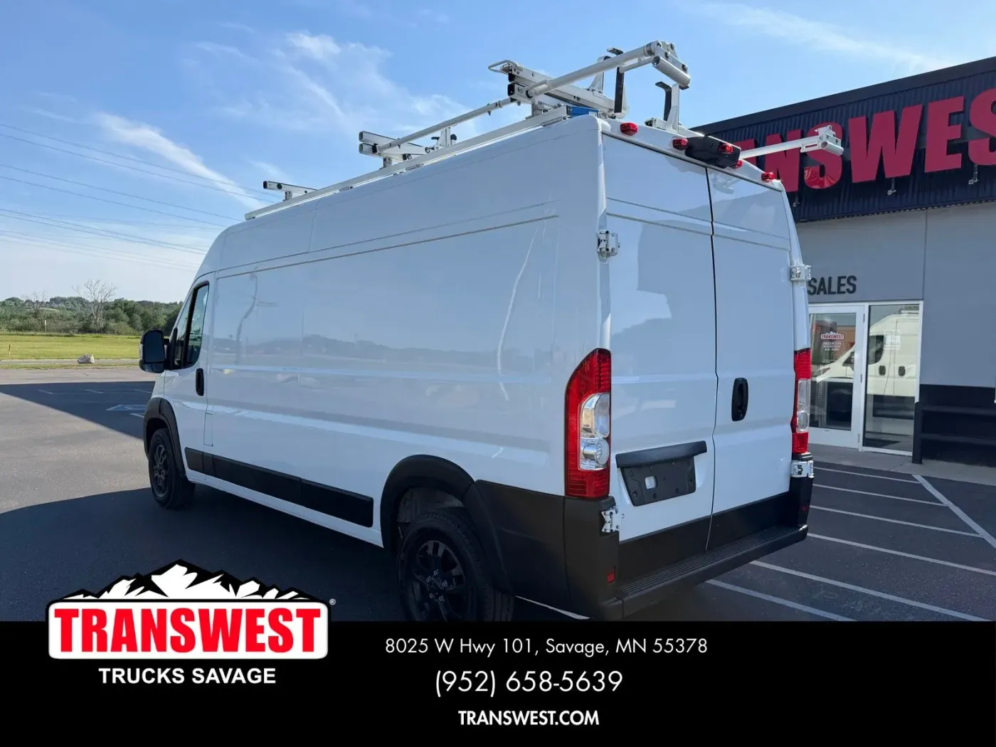 2023 RAM ProMaster 2500 High Roof | Photo 2 of 24