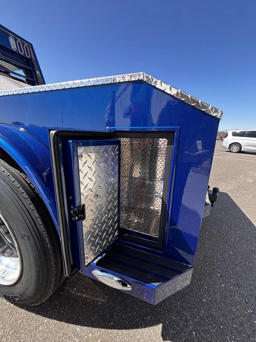 2025 Freightliner M2 106 Summit Hauler | Photo 22 of 27