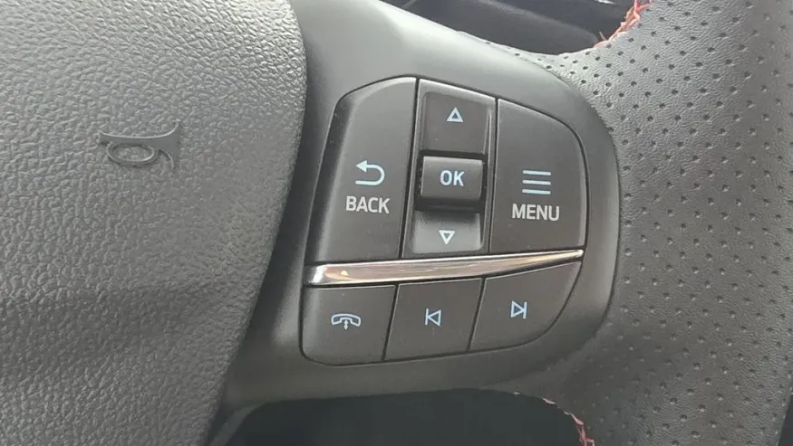 2026 Ford Escape | Photo 17 of 30