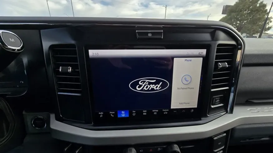 2026 Ford Super Duty F-250 | Photo 30 of 40