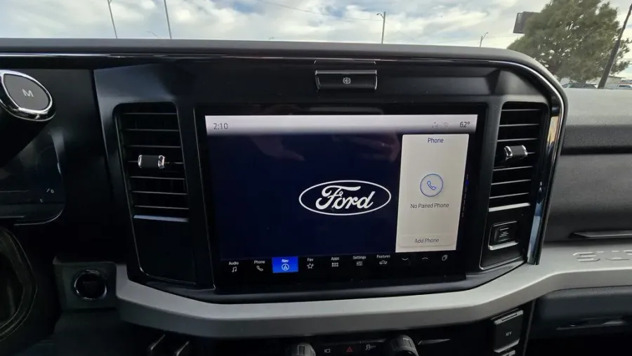 2026 Ford Super Duty F-250 | Photo 30 of 40