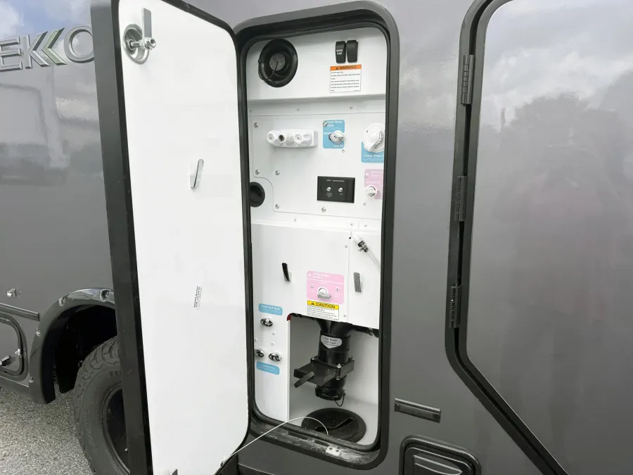 2026 Winnebago EKKO 23B | Photo 9 of 12