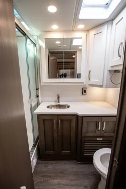 2026 Newmar Bay Star Sport 3225 | Thumbnail Photo 23 of 27