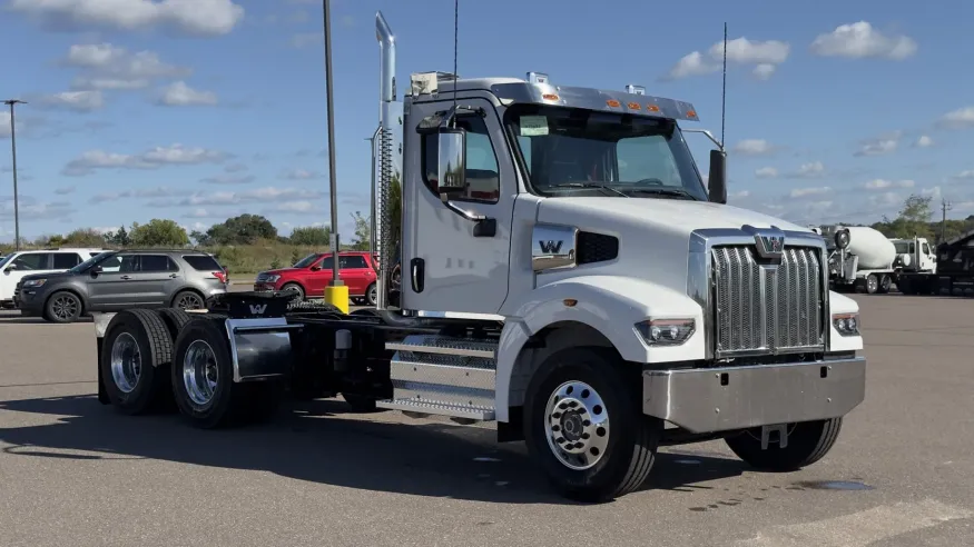 2026 Western Star 47X | Photo 7 of 16