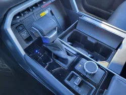 2024 Toyota Tundra 4WD Platinum | Thumbnail Photo 16 of 24