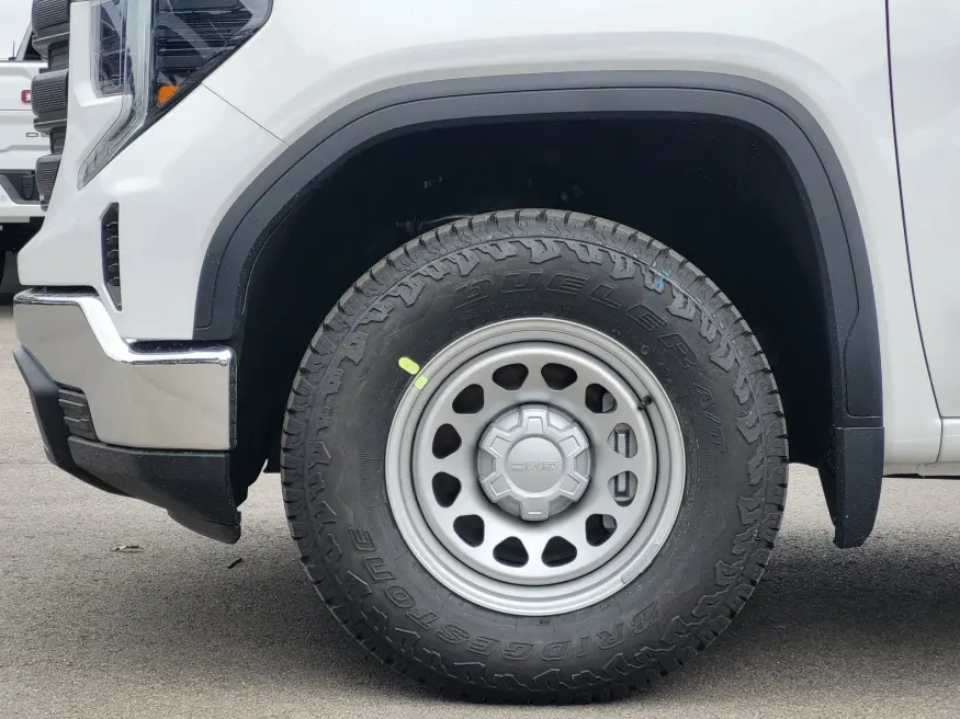 2026 GMC Sierra 1500 Pro | Photo 8 of 24