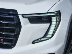 2026 GMC Acadia AT4 | Thumbnail Photo 7 of 27