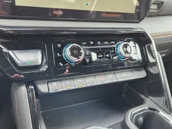 2026 GMC Sierra 2500HD AT4 | Thumbnail Photo 23 of 27