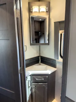 2026 Renegade Classic 45CMR | Thumbnail Photo 21 of 29