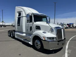 2022 Western Star 5700XE | Thumbnail Photo 3 of 22