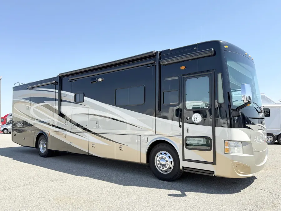 2013 Tiffin Allegro Red 38QRA | Photo 1 of 30