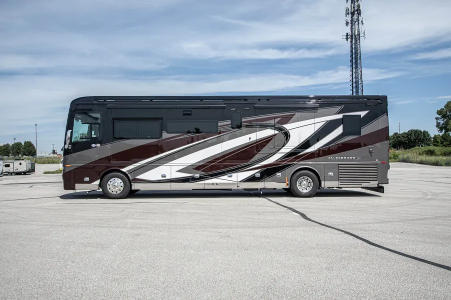 2026 Tiffin Allegro Bus 40IP | Photo 1 of 28