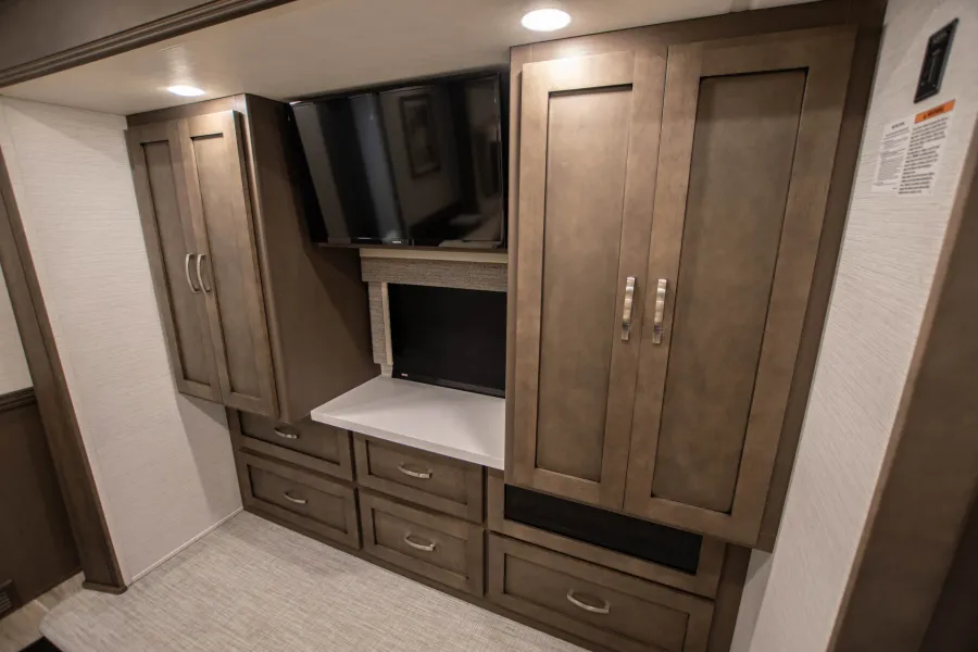 2026 Newmar Northern Star 3709 | Photo 24 of 27