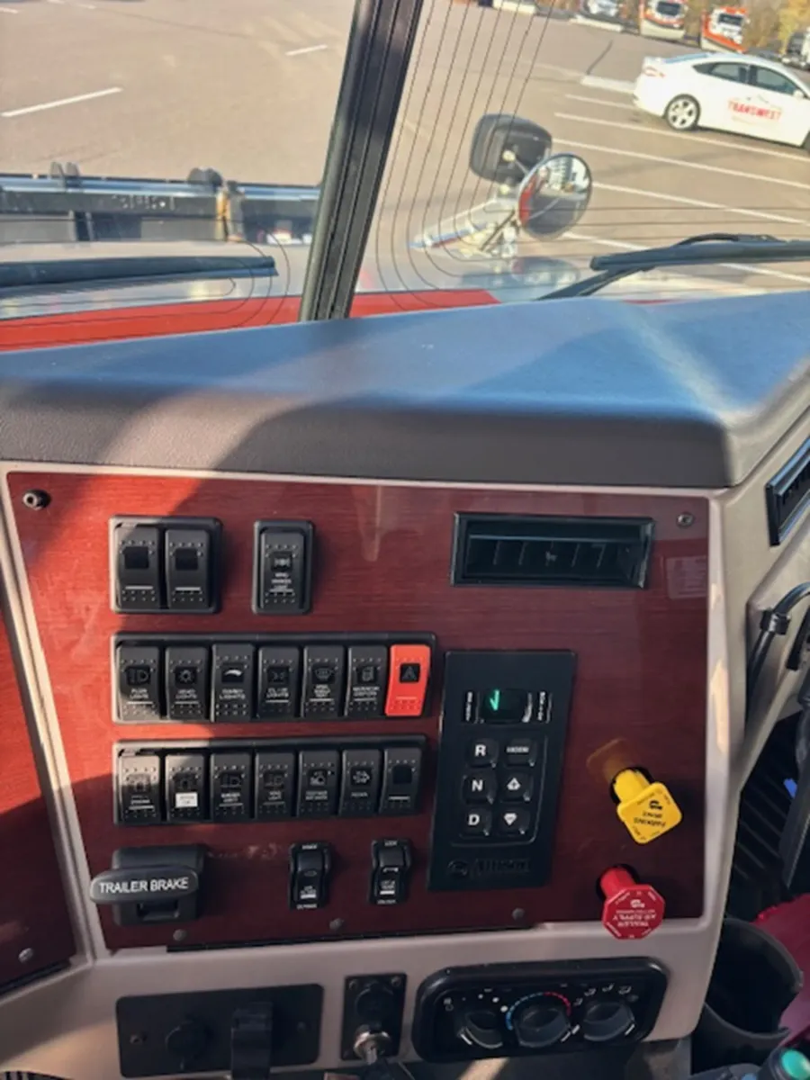 2021 Western Star 4700 | Photo 14 of 14