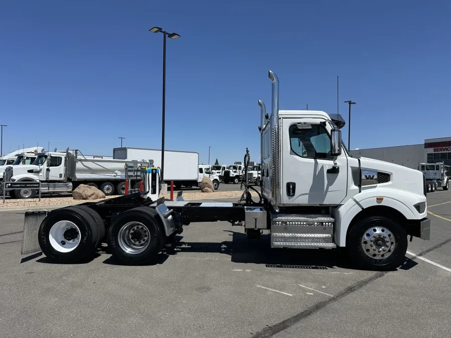 2022 Western Star 49X | Photo 4 of 15