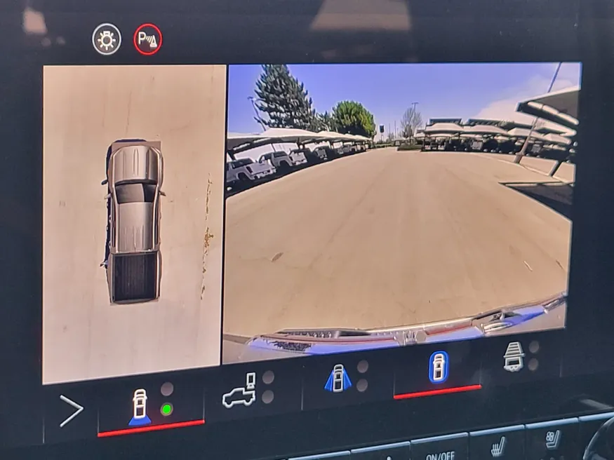 2026 GMC Canyon 4WD AT4 | Photo 15 of 26