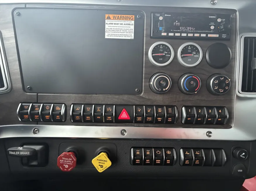 2026 Western Star 47X | Photo 9 of 10