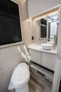 2026 Tiffin Wayfarer 25XRW | Thumbnail Photo 24 of 24